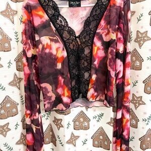 Jolie & joy Women's Floral Lace-Trim Long Sleeve Top - Pink & Black